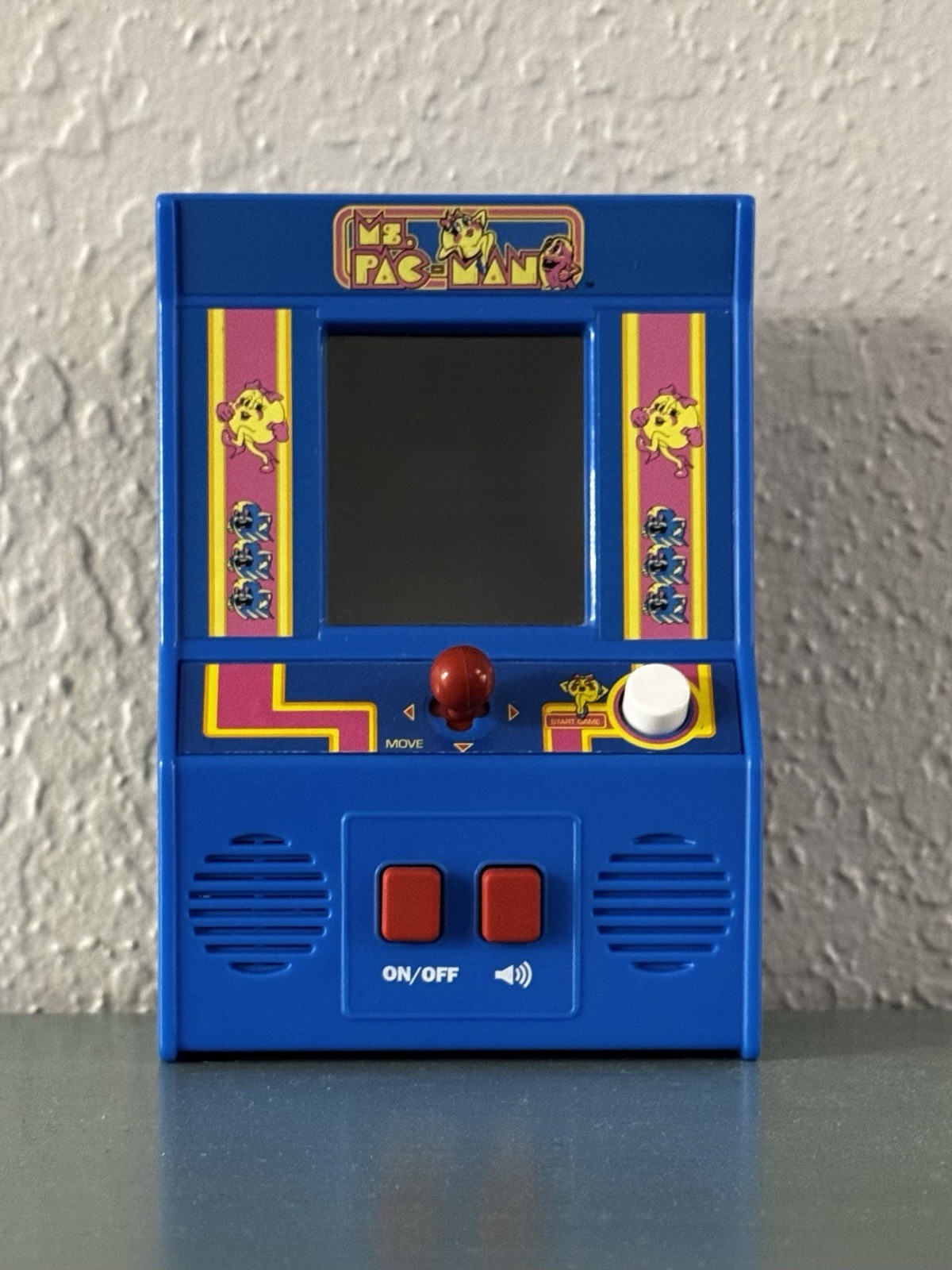 Ms.Pac-man Handheld Retro Mini Arcade Game 2018 Bandai Namco Basic Fun #09614