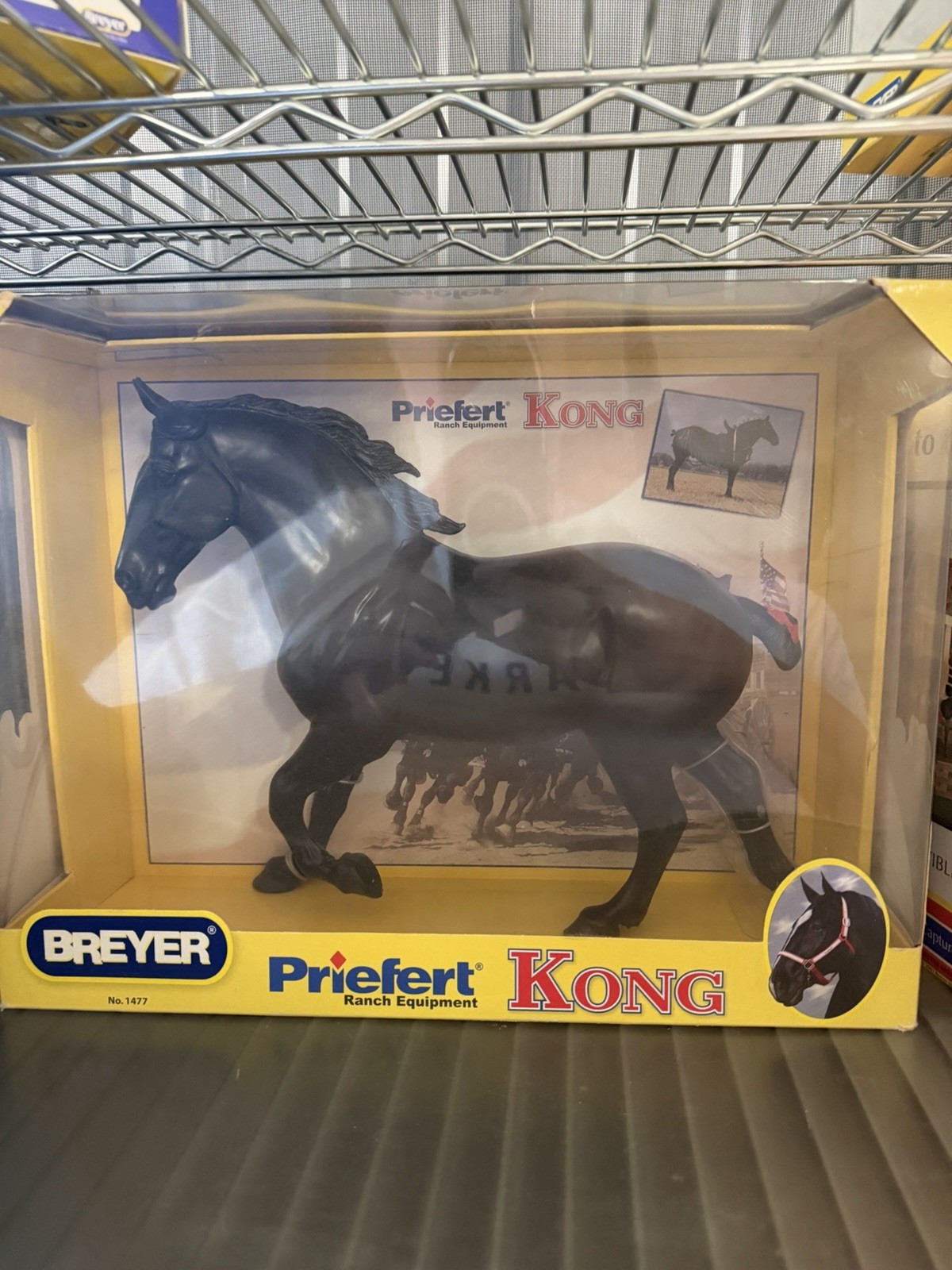 Breyer Priefert Hitch\'s Kong Percheron Traditional Scale