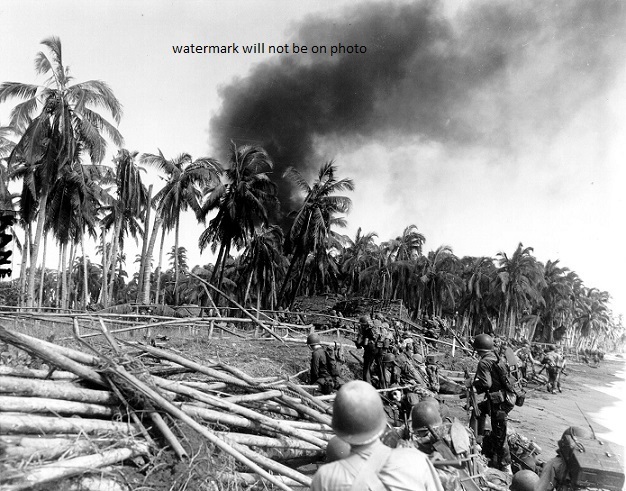 American Troops Advancing on Philippine Islands 8\