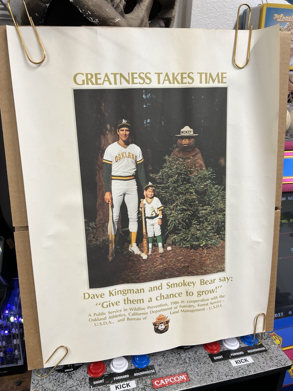 Vintage 1986 Smokey Bear 17x22 Poster Oakland A's Dave Kingman Rolled Vintage 1986 Smokey Bear 17x22 Poster Oakland A's Dave Kingman Rolled