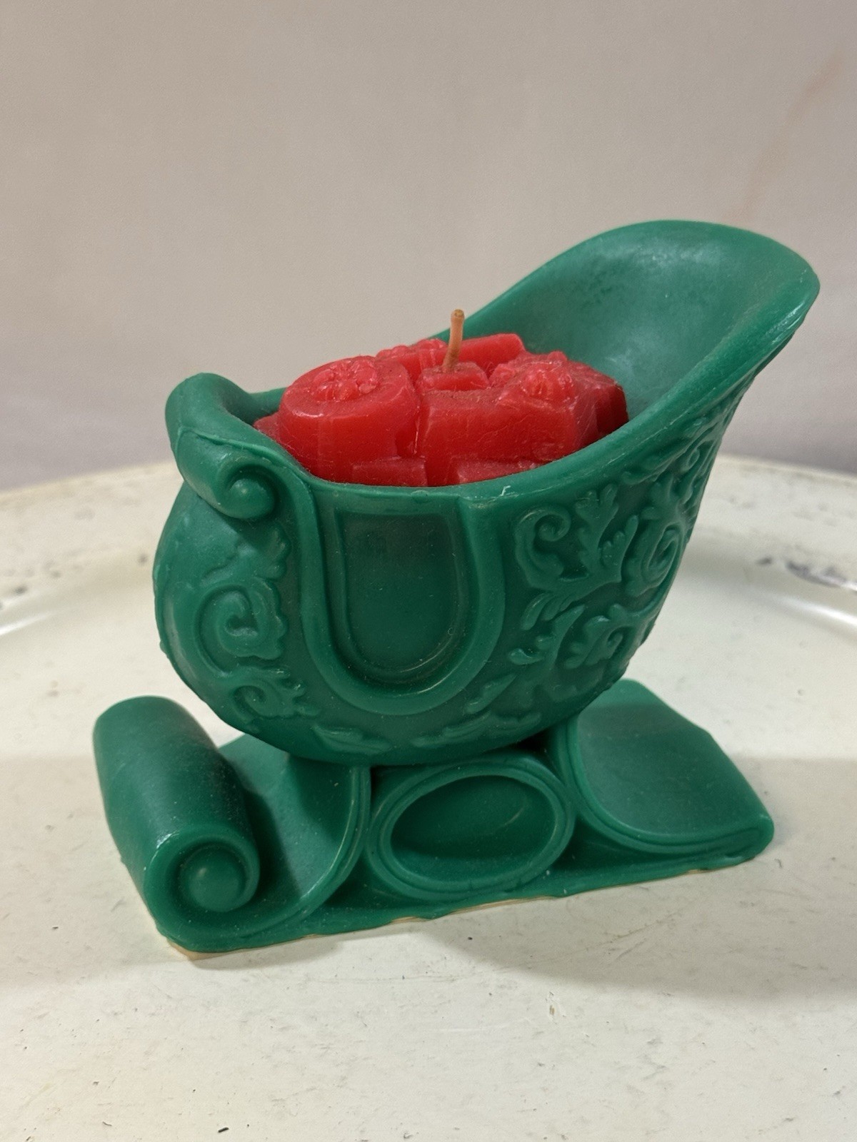 Vintage Avon Sleigh Bayberry Fragrance Candle Christmas Holiday Decor With Box