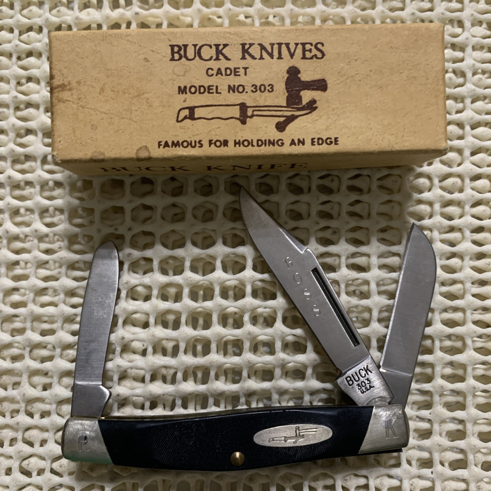 VINTAGE 1972-1986 USA BUCK 303 CADET STOCKMAN POCKET KNIFE Unused? VINTAGE 1972-1986 USA BUCK 303 CADET STOCKMAN POCKET KNIFE Unused?