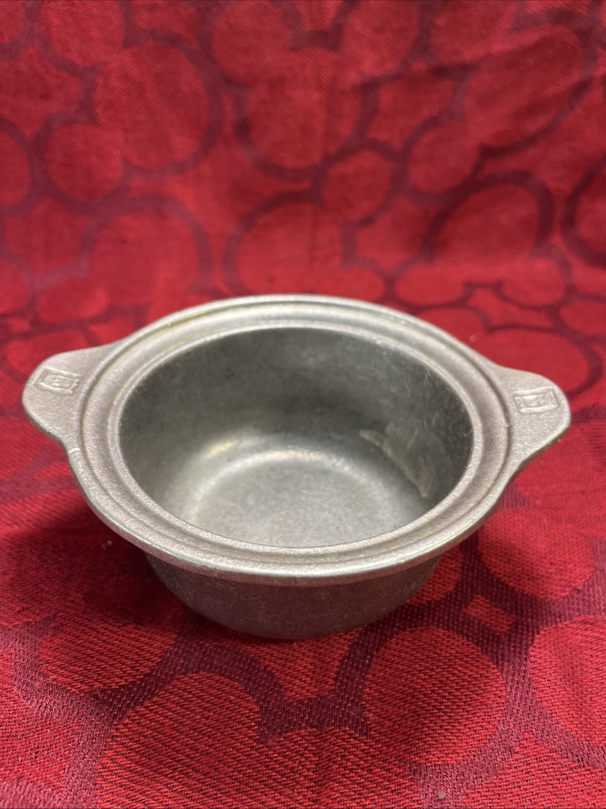 Rare Vtg 1975 Country Ware Pewter Metal Porringer Dish Bowl Double Handle - 9773 Rare Vtg 1975 Country Ware Pewter Metal Porringer Dish Bowl Double Handle - 9773