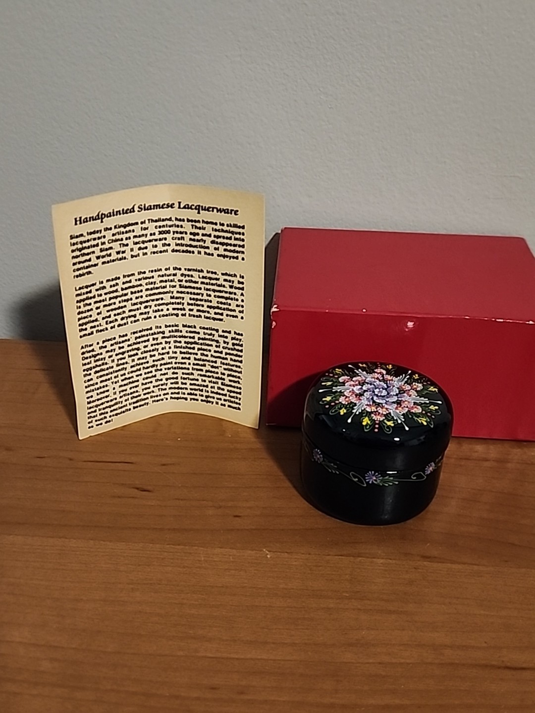 Vintage Handpainted Siamese Lacquerware Trinket Keepsake Box - Floral - MIB