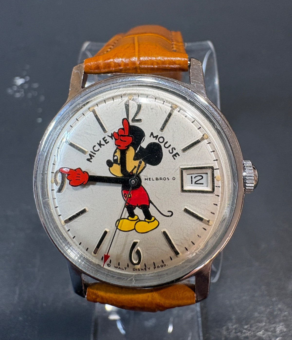 Helbros Vintage 1970s Mickey Mouse Wristwatch with Date Window - 17 Jewels works Helbros Vintage 1970s Mickey Mouse Wristwatch with Date Window - 17 Jewels works