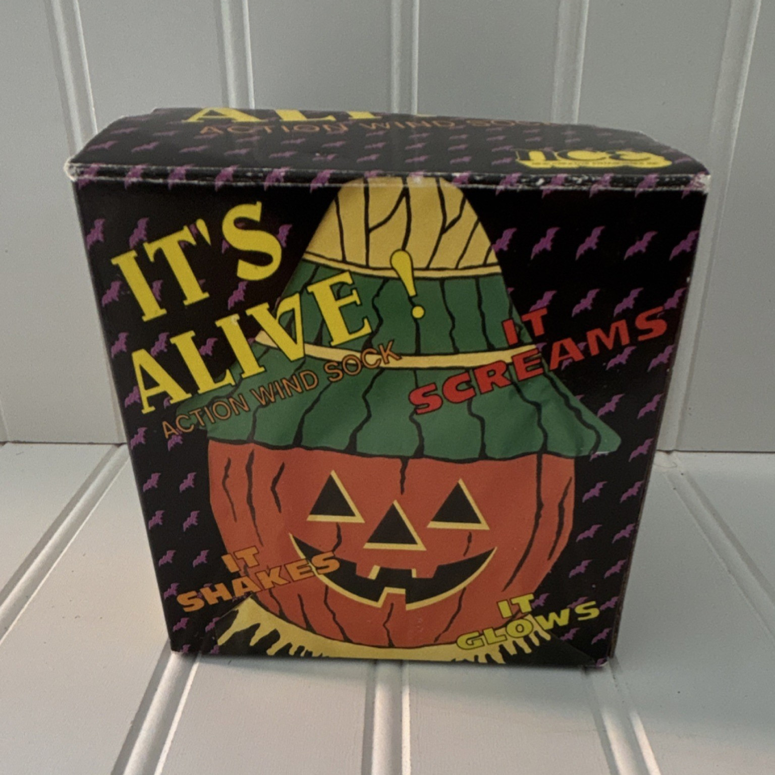 Vintage 1991 25” Halloween Jack-O-Lantern Action Wind Sock Light, Sound, Shakes 