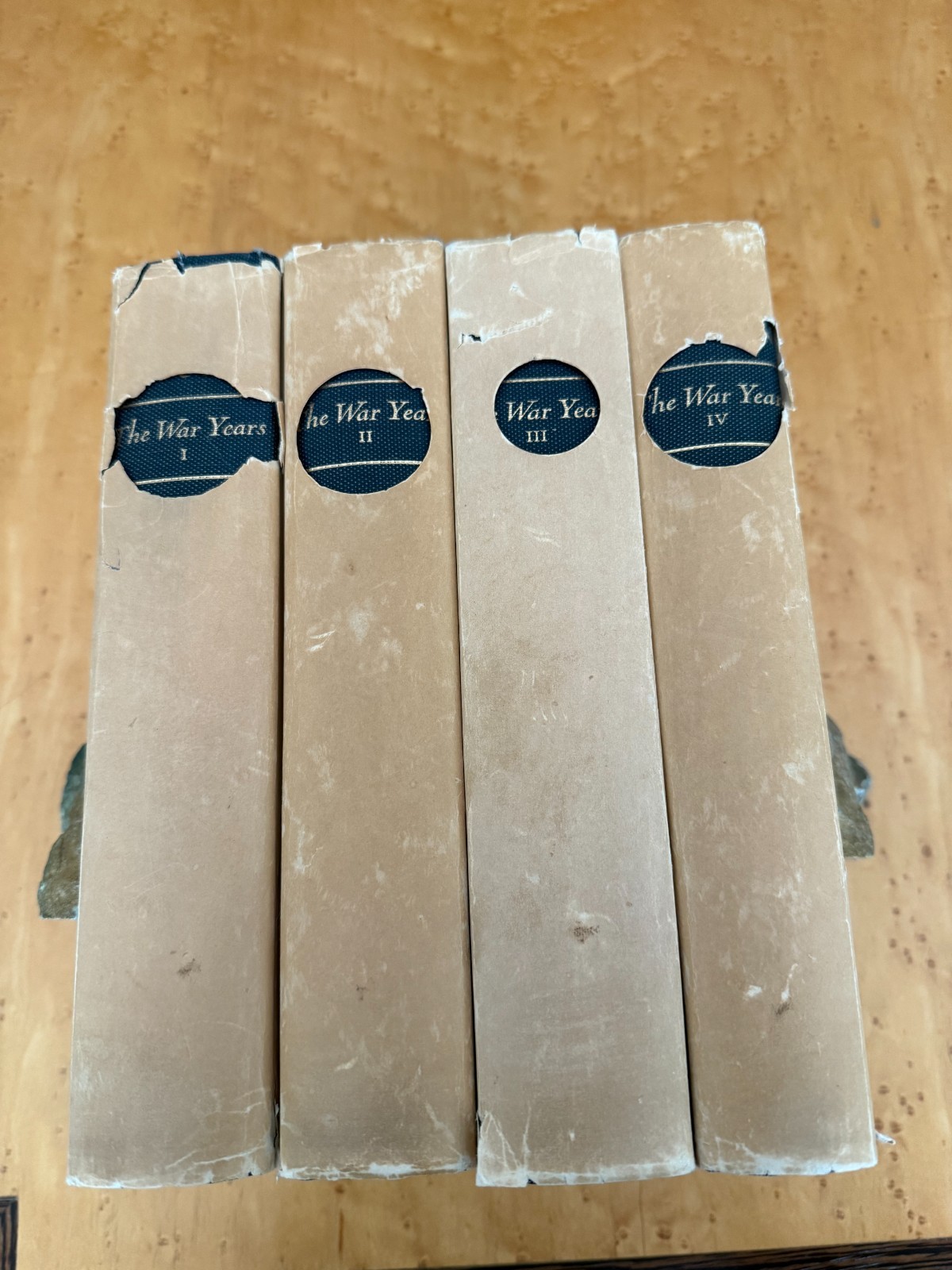 Abraham Lincoln: The War Years. Four Volumes Complete. By Carl Sandburg.