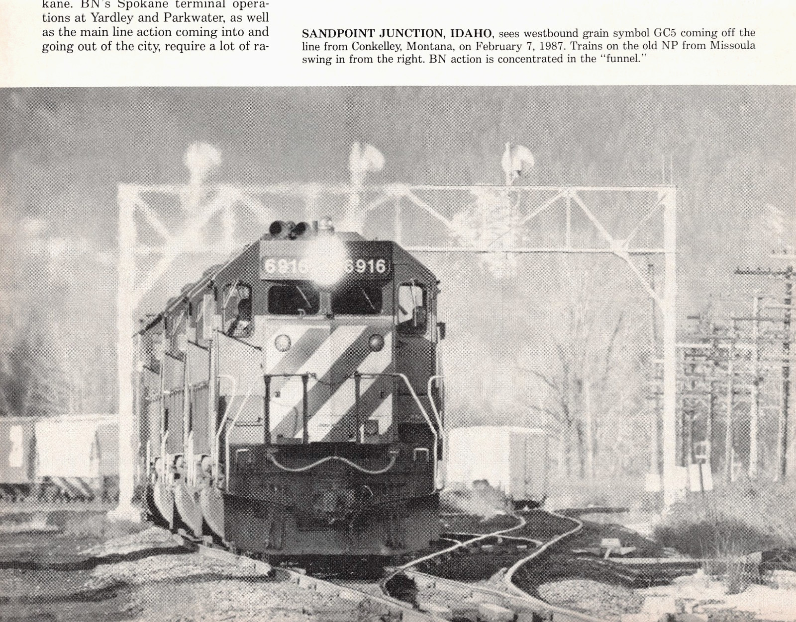 Burlington Northern 6916 Diesel Locomotive Sandpoint Junction Idaho Rail Mag Cut