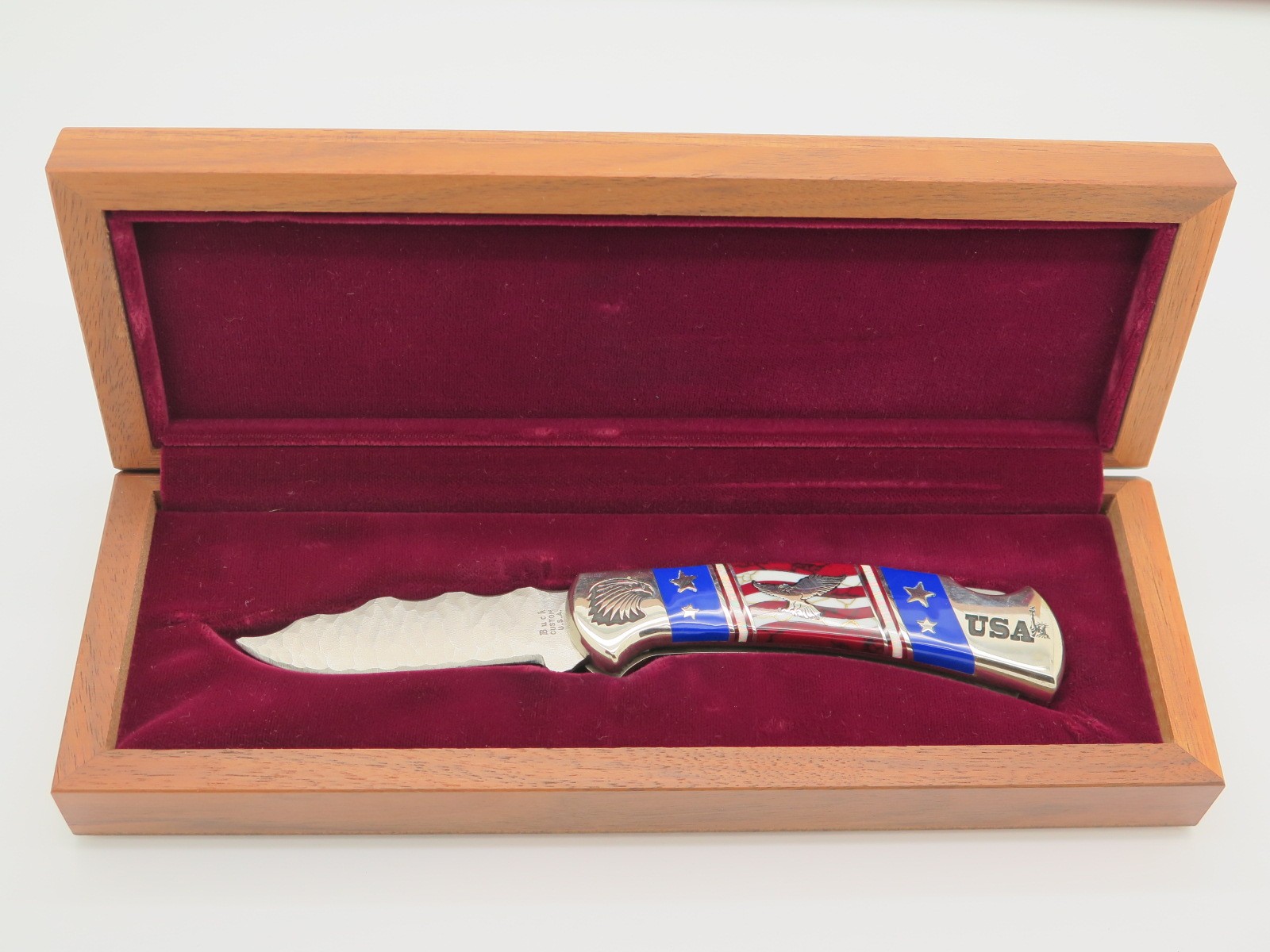 Custom David Yellowhorse Buck 109 112 Ranger Eagle USA Flag Opal Folding Knife Custom David Yellowhorse Buck 109 112 Ranger Eagle USA Flag Opal Folding Knife