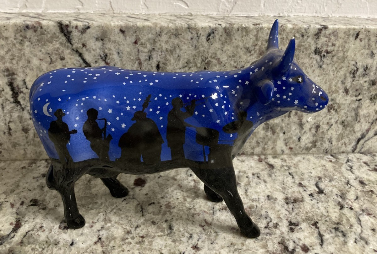 Cow Parade 2001 Jazzy Cow Figurine Kansas City #9185 Westland