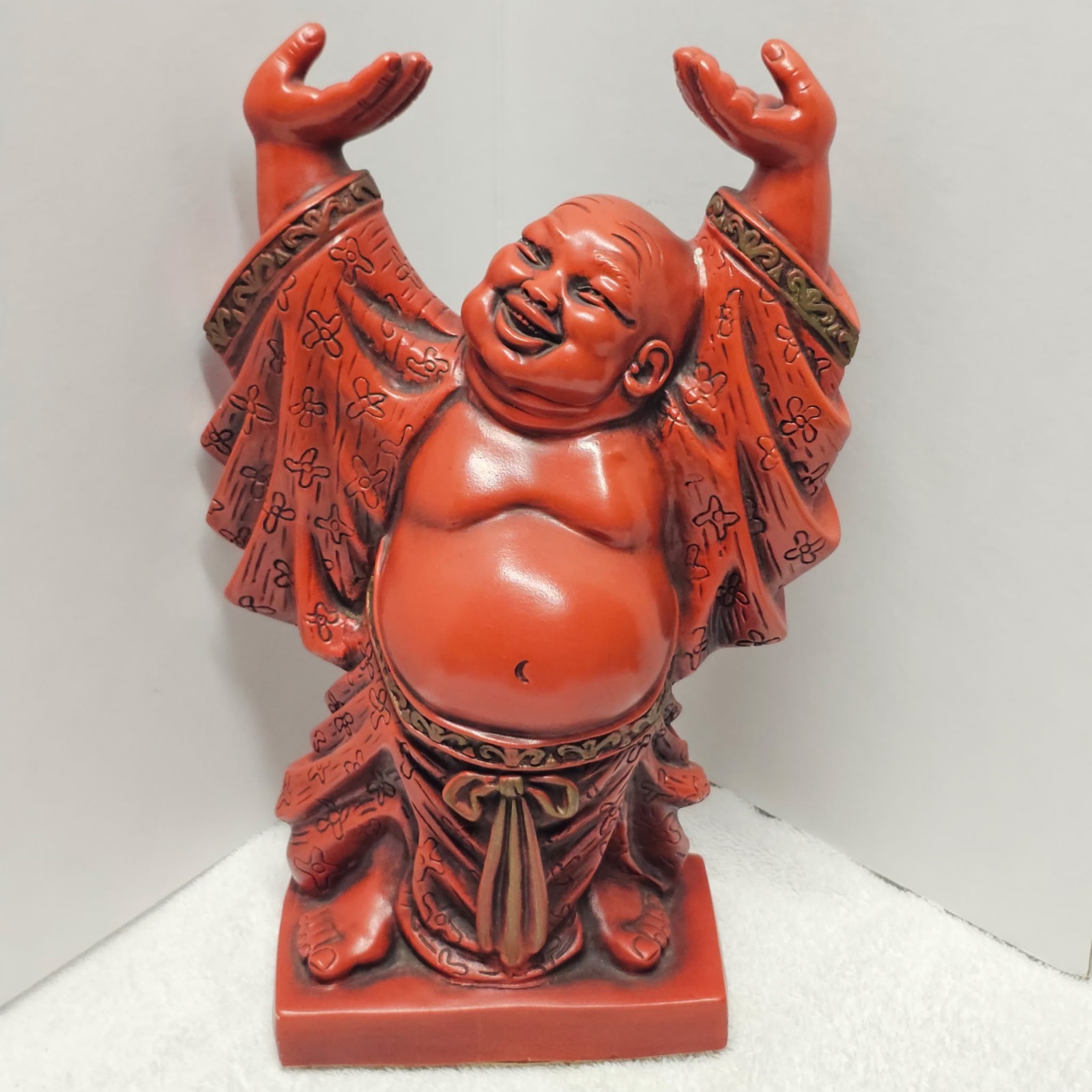 Universal Statuary 12.5\