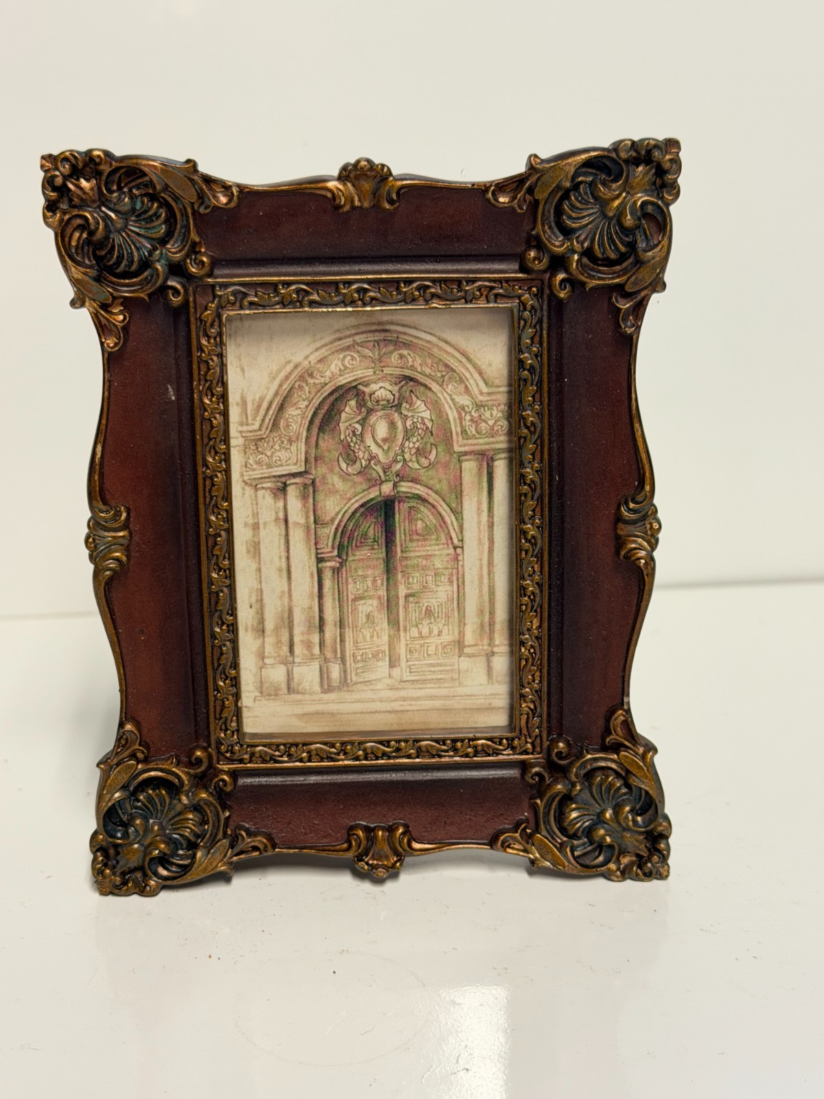 Ornate Victorian Style Picture standing Frame 4.5\ Ornate Victorian Style Picture standing Frame 4.5\