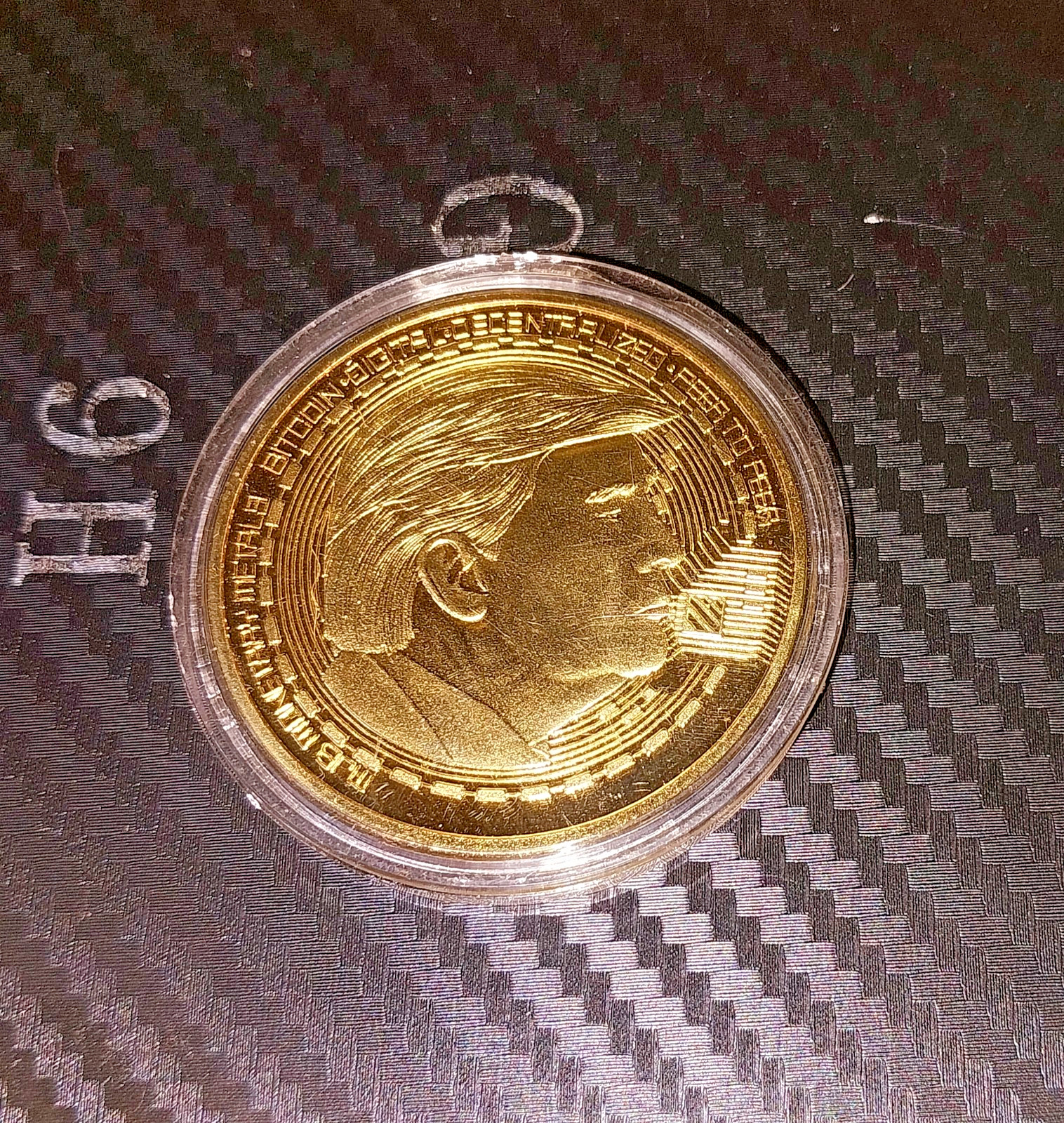 DONALD TRUMP US PRESIDENT BITCOIN BTC GOLD PLATED COIN CRYPTO CURRENCY SOLD OUT