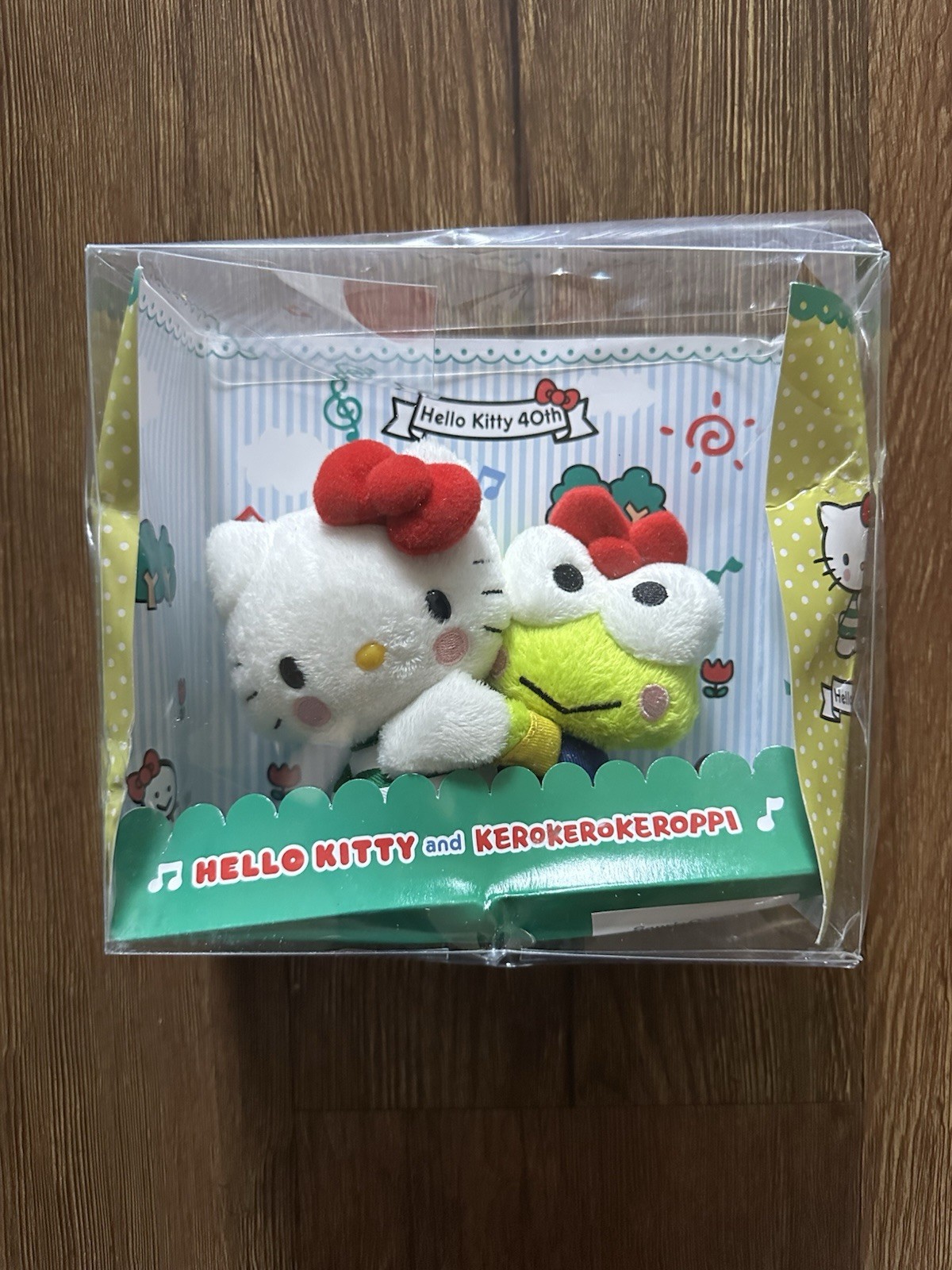 Hello Kitty & Kerokerokeroppi Sanrio 40th Anniversary Plush Set *damaged box Hello Kitty & Kerokerokeroppi Sanrio 40th Anniversary Plush Set *damaged box