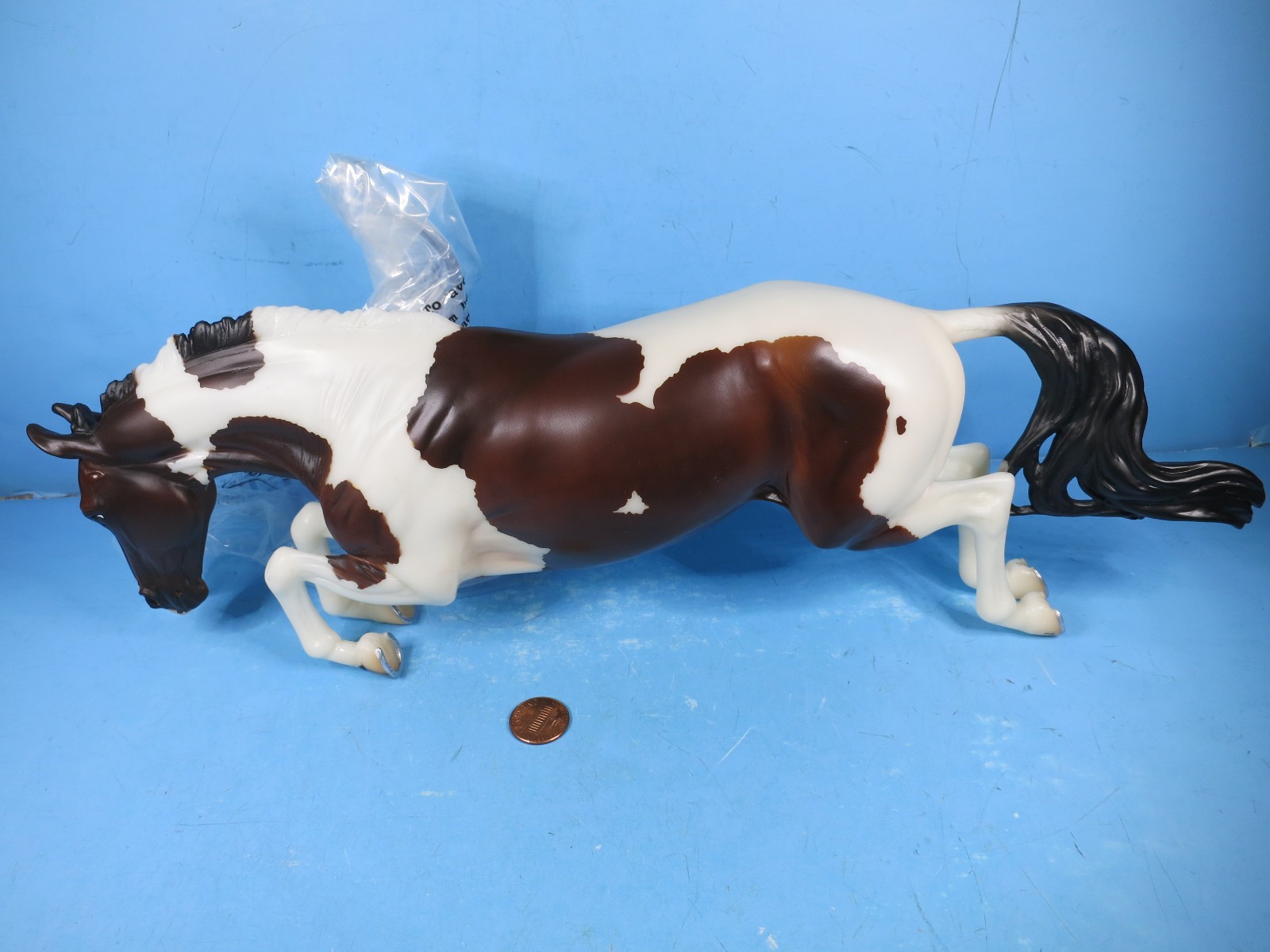 BREYER BREYERFEST 2025-Hoopla Bay & White Pinto Jumping Horse-LTD Edition-NEW BREYER BREYERFEST 2025-Hoopla Bay & White Pinto Jumping Horse-LTD Edition-NEW