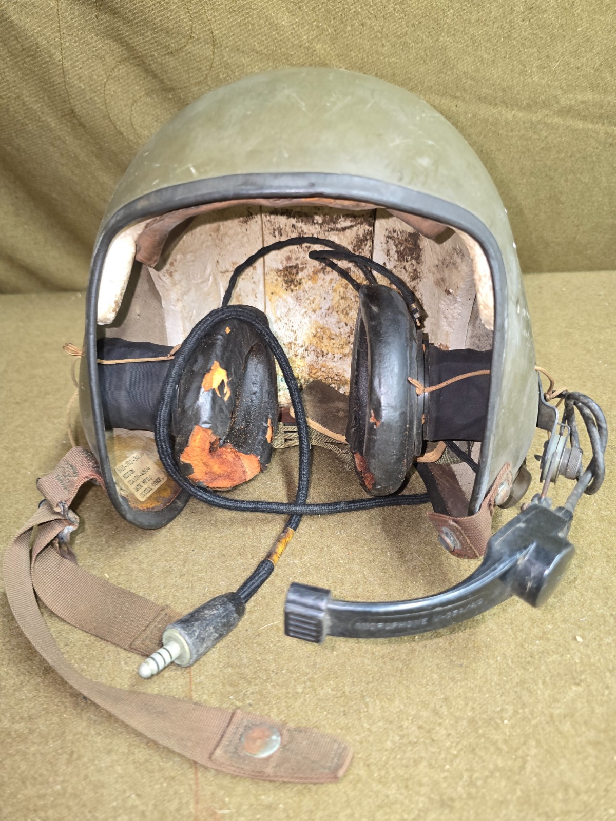 Vietnam War Era US Helicopter Pilot Helmet SEE DESC.