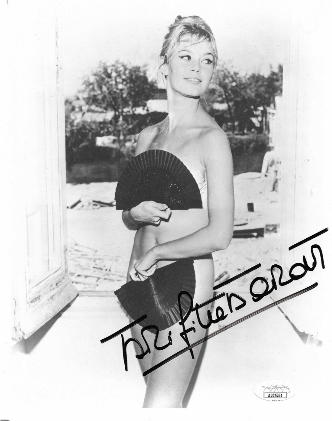 Brigitte Bardot model actress REAL hand SIGNED Photo #6 JSA COA Autographed