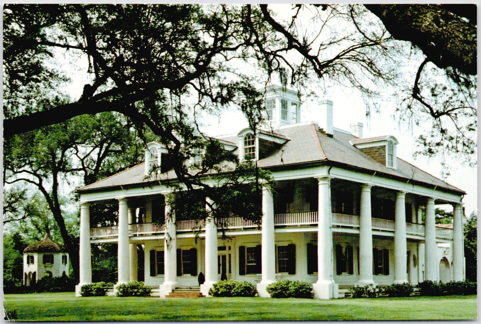 Historic Houmas House Burnside LA Mansion Vintage Postcard P-232