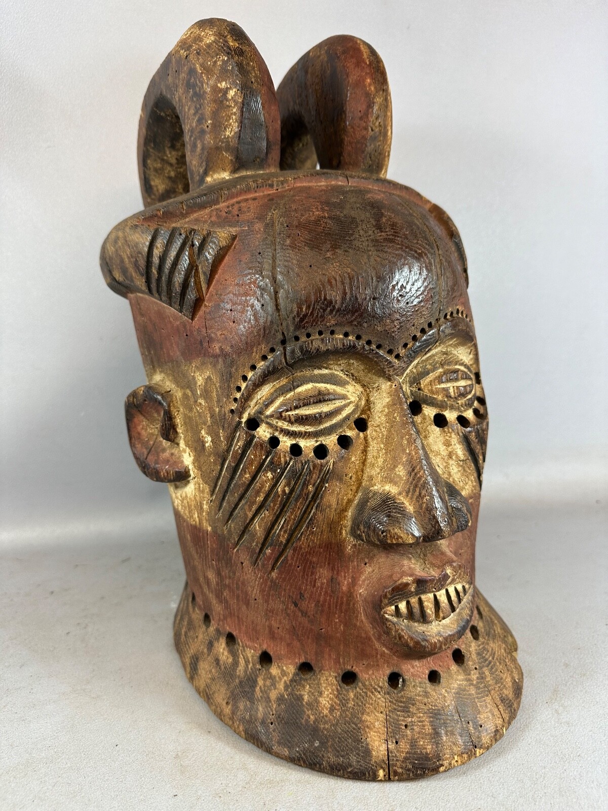 240530 - Antique African Kuba Bwoom mask -  Congo