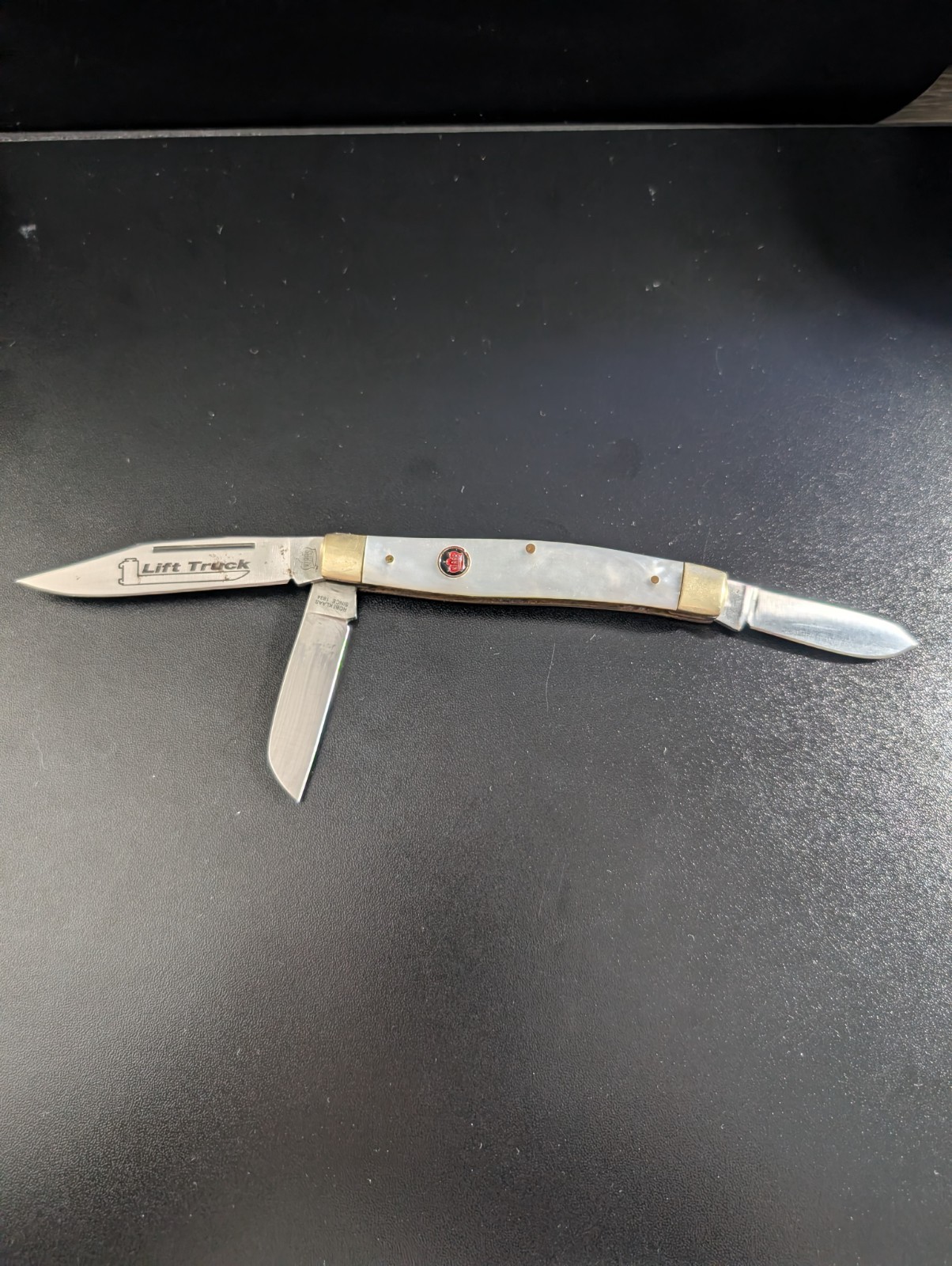 ROBI KLAAS No 25 Stainless Steel blade white handle 3 BLADE FOLDING POCKET KNIFE