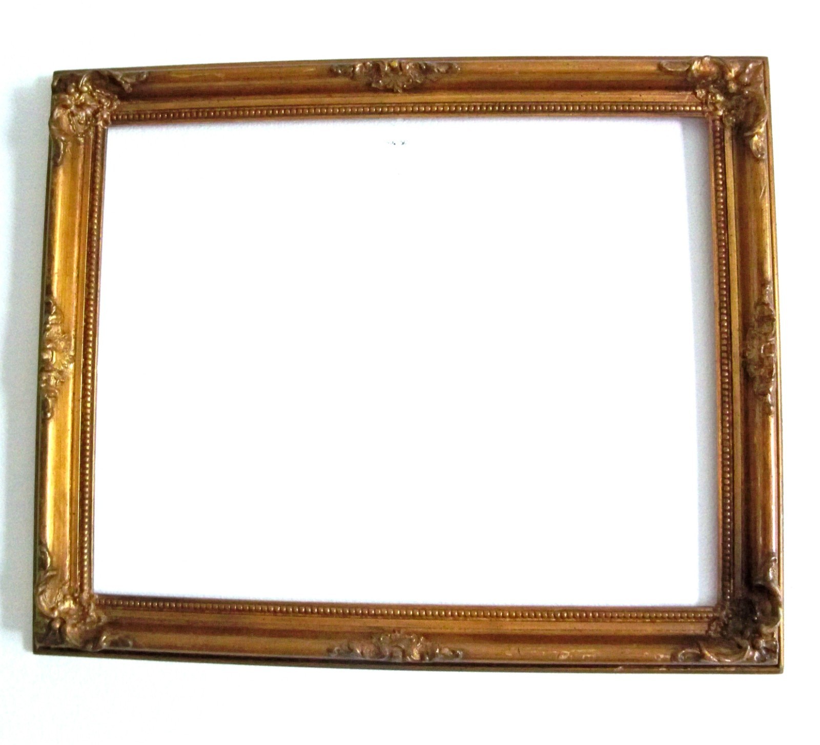Vintage Ornate Gold Wood Art Frame Fits 19\ Vintage Ornate Gold Wood Art Frame Fits 19\