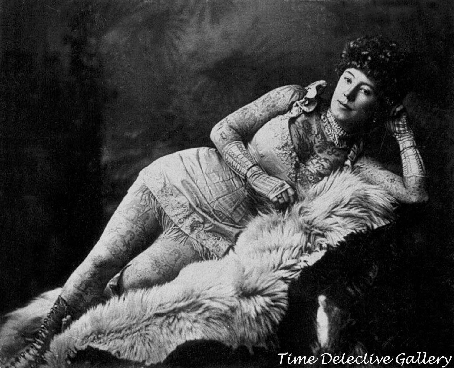 Circus Tattooed Lady \
