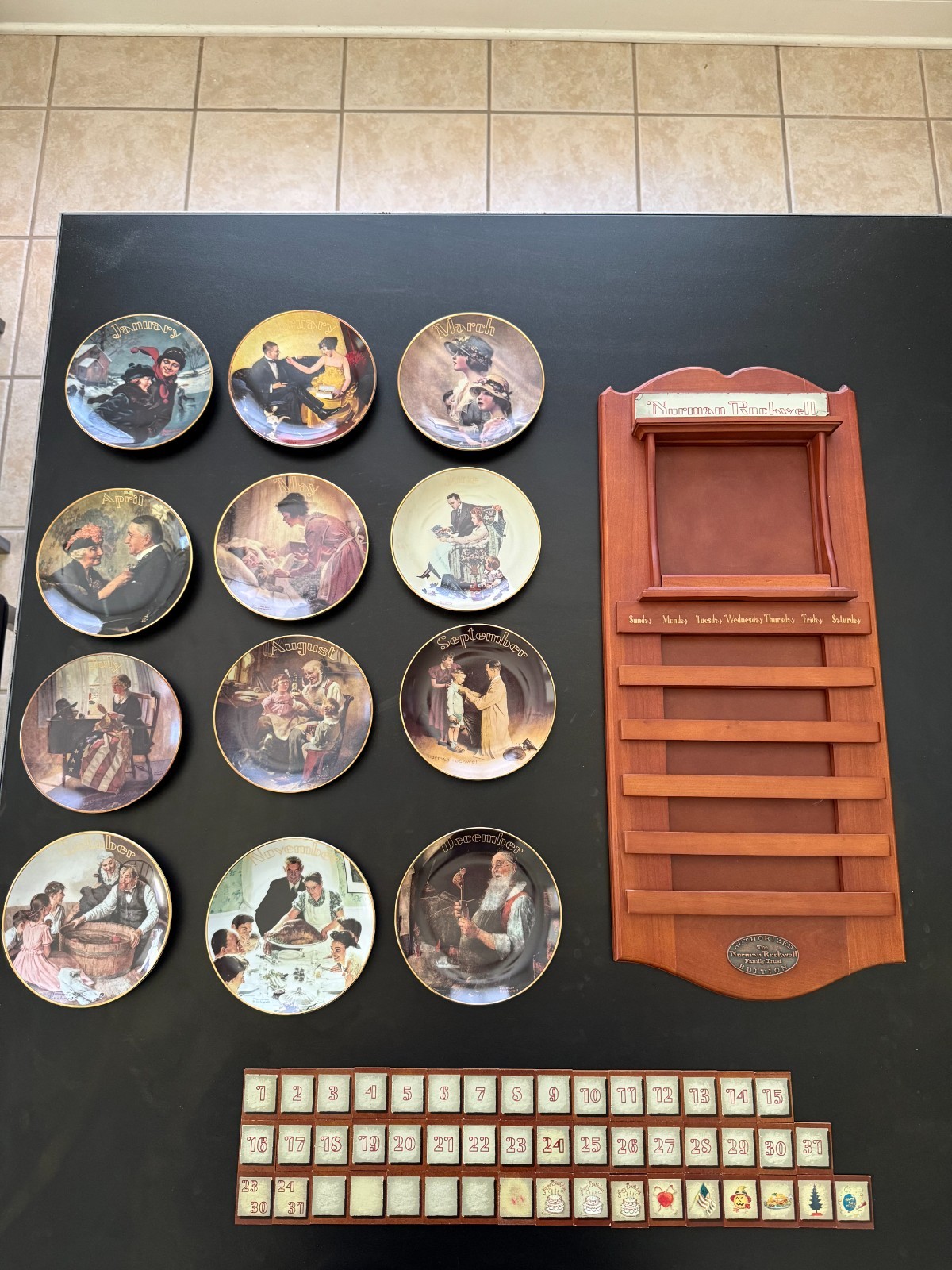 Norman Rockwell Vintage Perpetual Calendar Full Set with Plates and Tiles Norman Rockwell Vintage Perpetual Calendar Full Set with Plates and Tiles