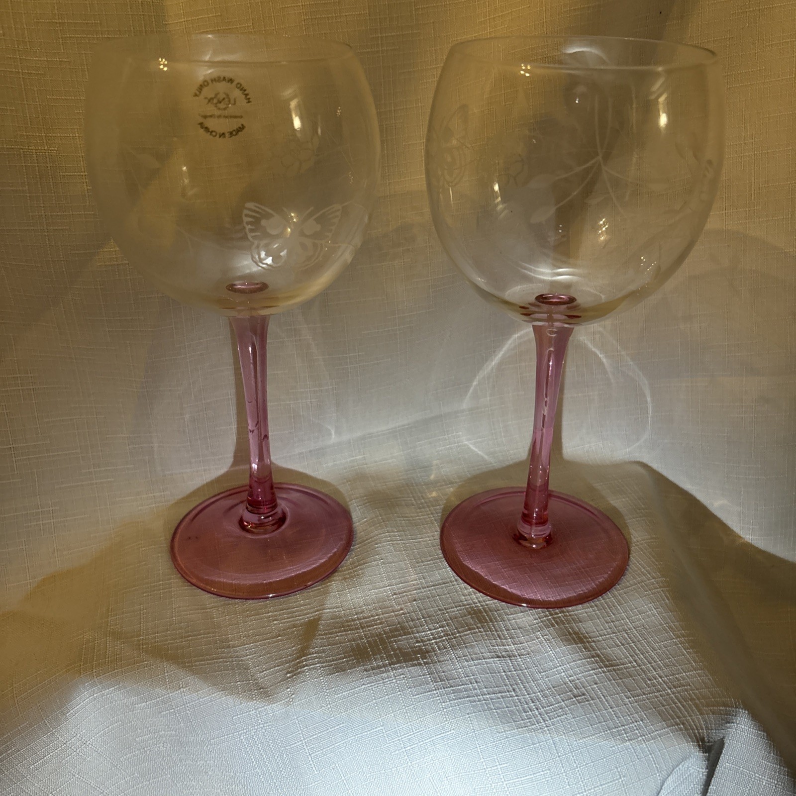 Glassware Set Of 2 Wine Balloon Butterfly Meadow by Lenox Pink Stem Retired Glassware Set Of 2 Wine Balloon Butterfly Meadow by Lenox Pink Stem Retired