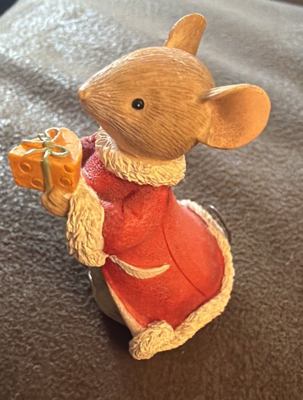Enesco 2017 Tails With Heart 6003899 Enesco 2017 Tails With Heart 6003899