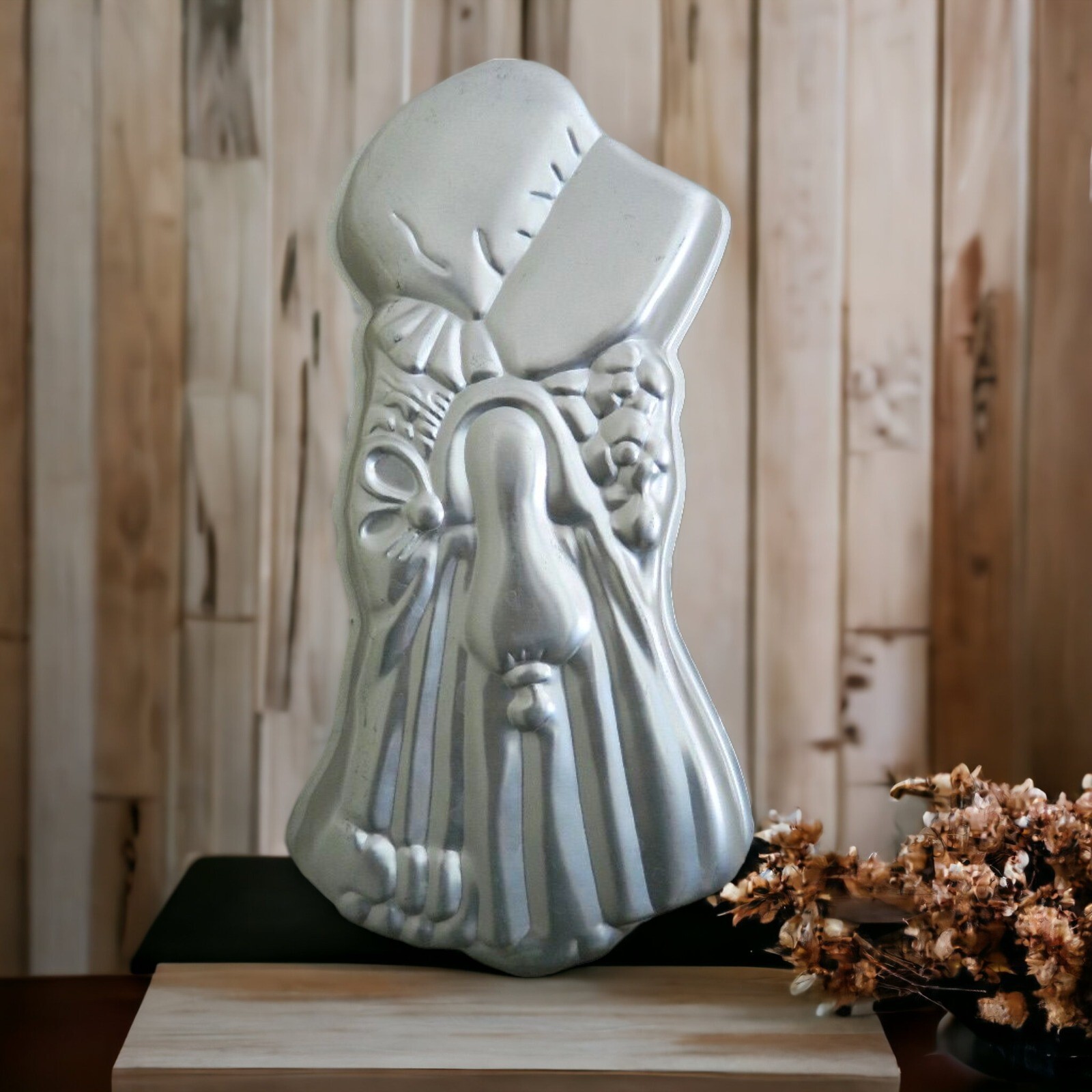 Vintage American Greetings Holly Hobbie Aluminum Cake Mold Wilton Cake Pan 1975