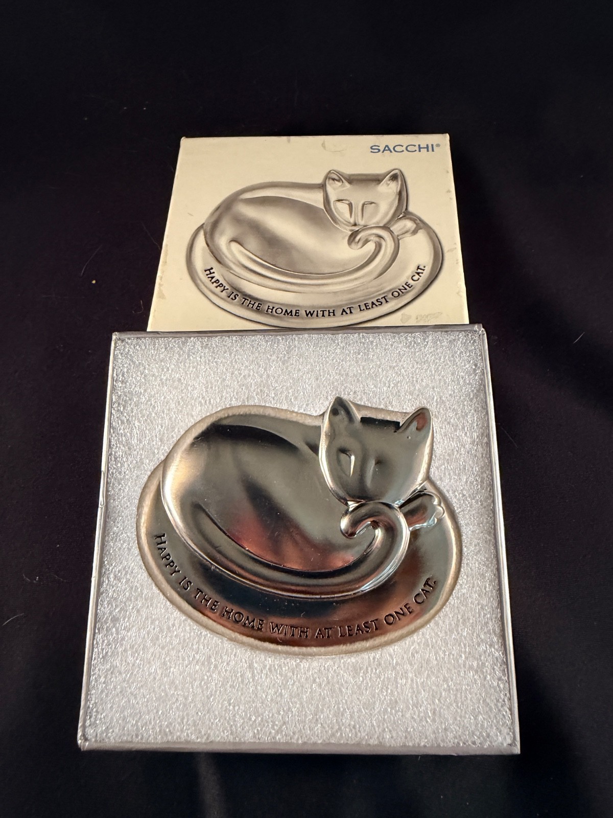 Sacchi Cat Silver Metal Paperweight “Happy is the Home With At Least One Cat\ Sacchi Cat Silver Metal Paperweight “Happy is the Home With At Least One Cat\