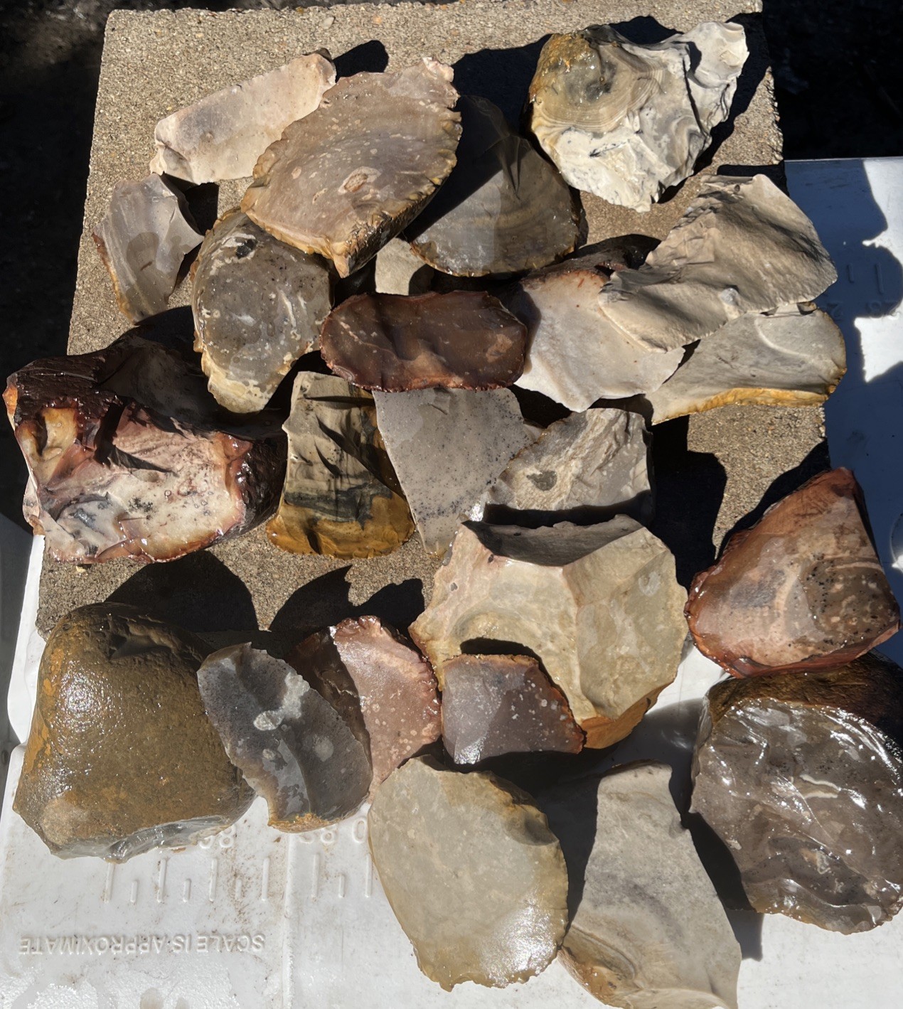 Heat Treated Variety Texas Chert/Flint spalls @ 4”-6”—-5 lbs. —-GLOSSY COLORS Heat Treated Variety Texas Chert/Flint spalls @ 4”-6”—-5 lbs. —-GLOSSY COLORS