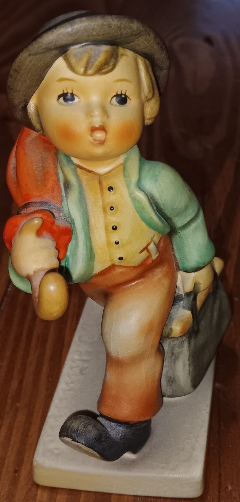 Hummel Goebel Figurine Merry Wonderer 11 Made in West Germany