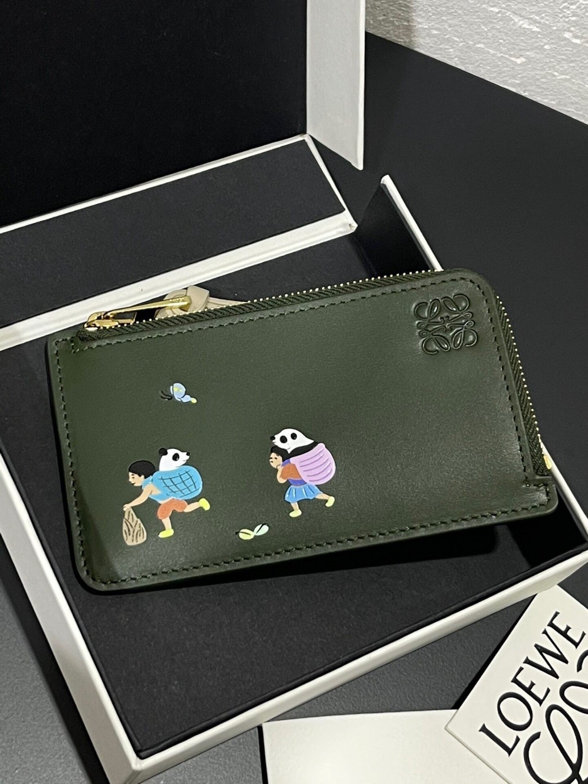 Loewe x Suna Fujita Collab. Panda Print Zip Top Wallet Card Holder Limited New