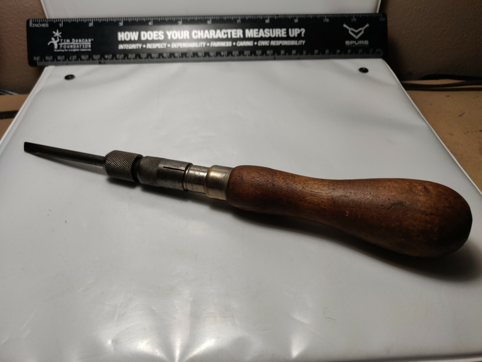 Vintage Goodell Pratt Spiral Screwdriver (CosTool111)