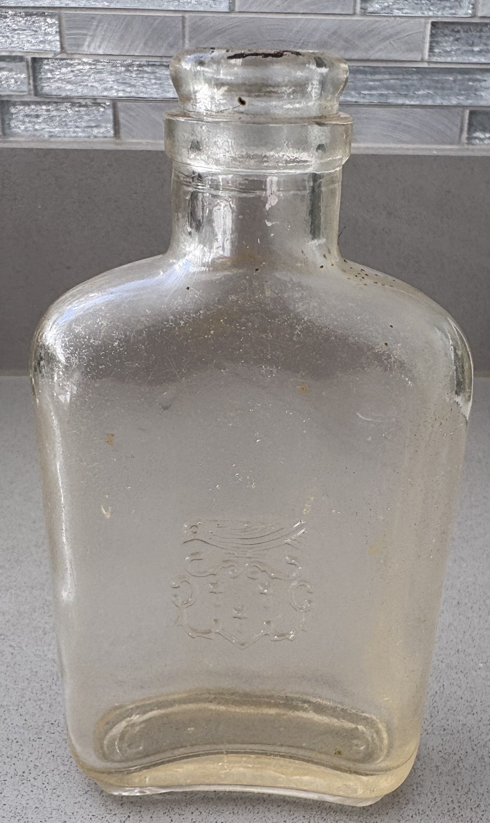 Early To Mid Century Glass Hip Cognac Flask J & F Martell 