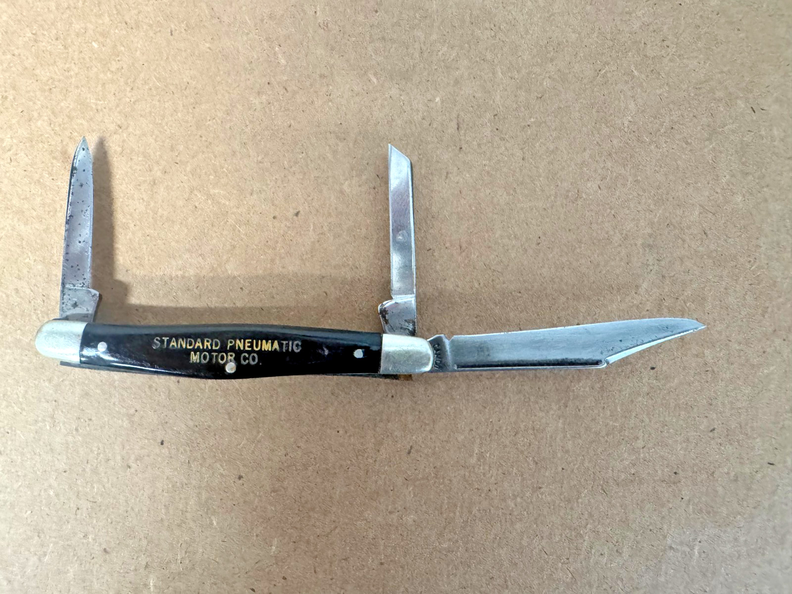 Vintage Camco USA Black 3 Blade Pocket Knife-Standard Pneumatic Motor Co Promo