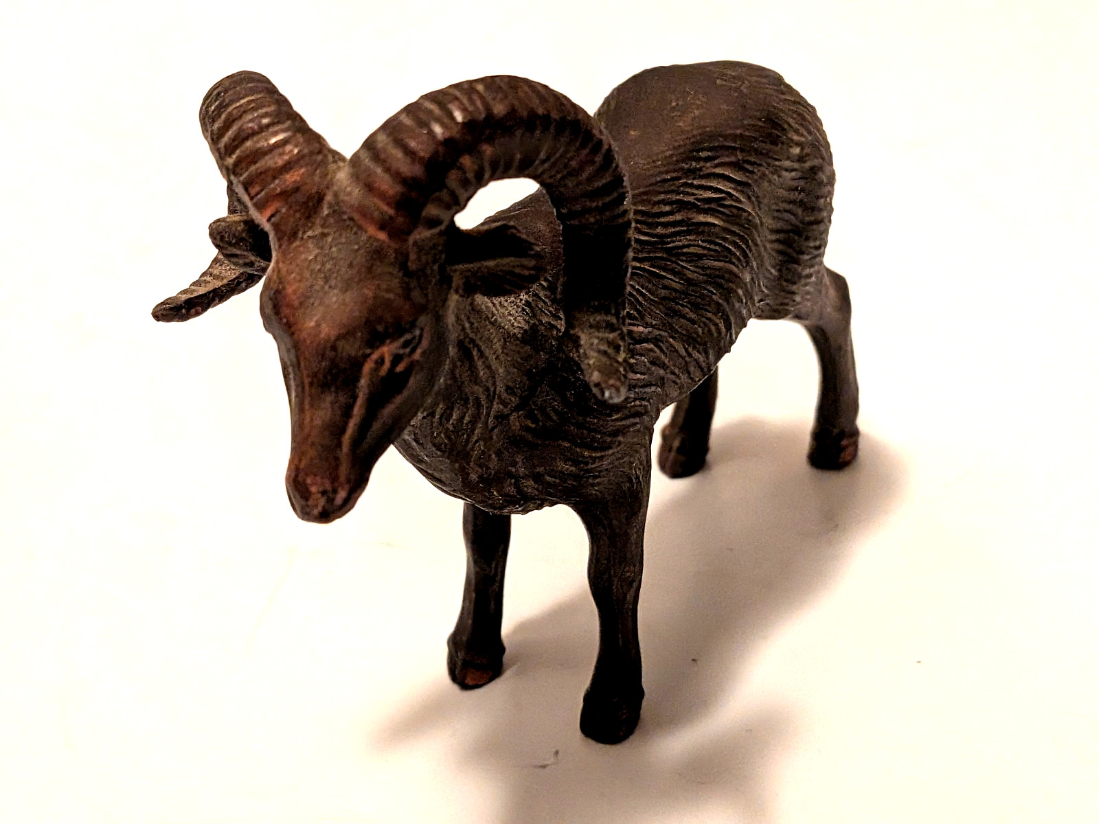 1950\'s Vintage Red Brass Big Horn Sheep 4\