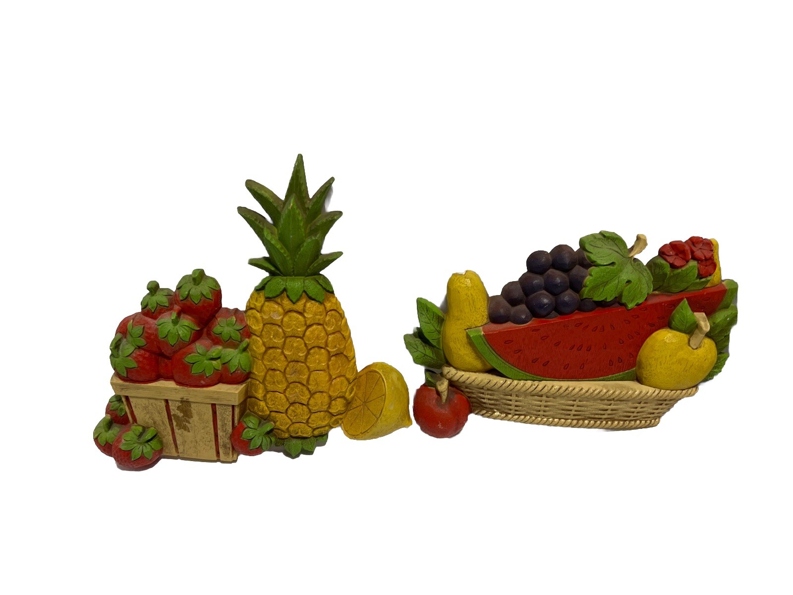 Vintage 1975 Set Of 2 Homeco Kitchen Décorplastic Fruit Wall Art chip on pear Vintage 1975 Set Of 2 Homeco Kitchen Décorplastic Fruit Wall Art chip on pear