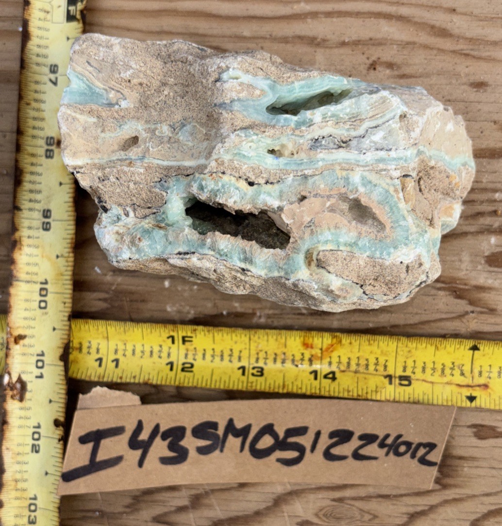 Smithsonite Rough 1 Pound 12 Ounces Smithsonite Rough 1 Pound 12 Ounces