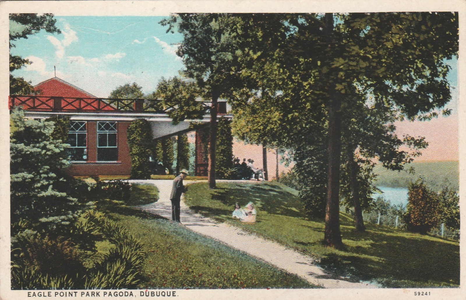 Eagle Point Park Pagoda Dubuque Iowa Vintage souvenir Postcard Eagle Point Park Pagoda Dubuque Iowa Vintage souvenir Postcard