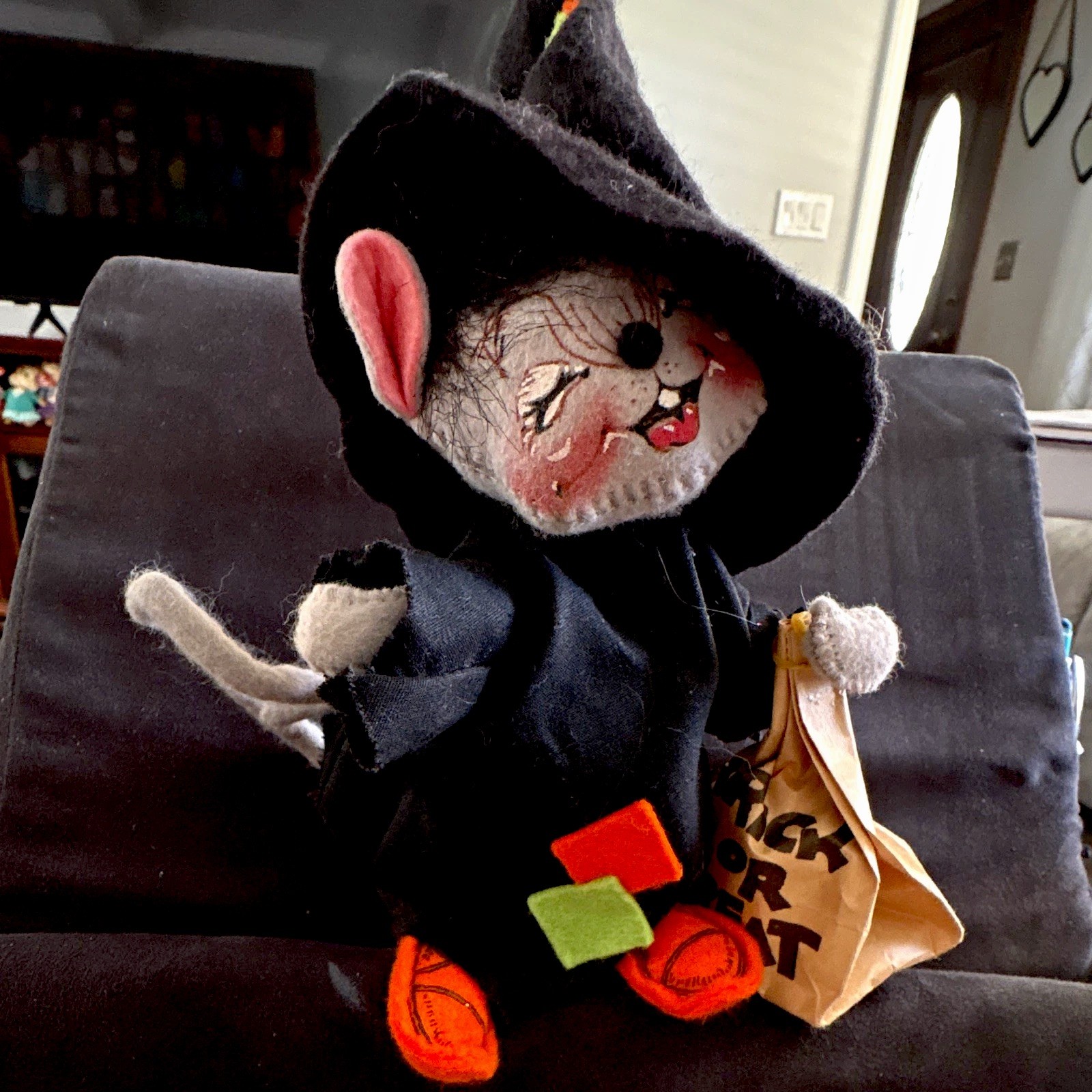 Annalee doll Handmade 1995 in NH  Halloween trick or treat Witch