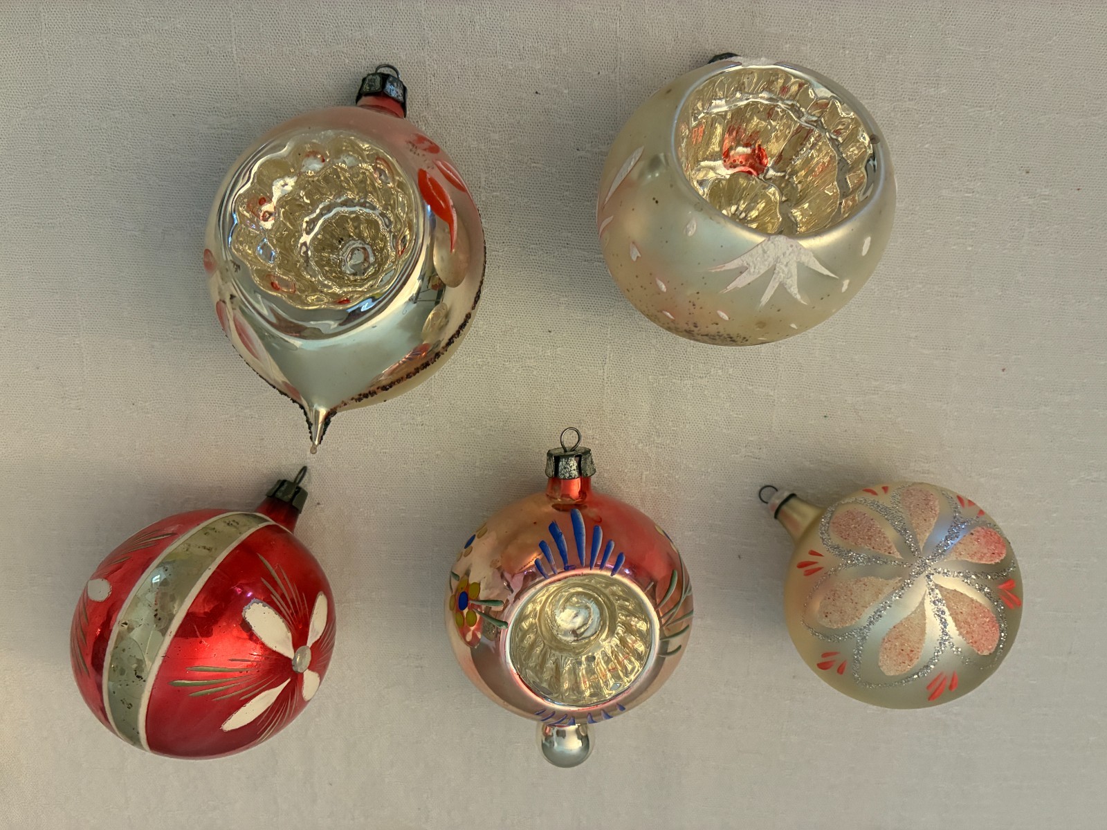 Vintage Glass Hand Painted Christmas Ornaments (5)   See Pictures
