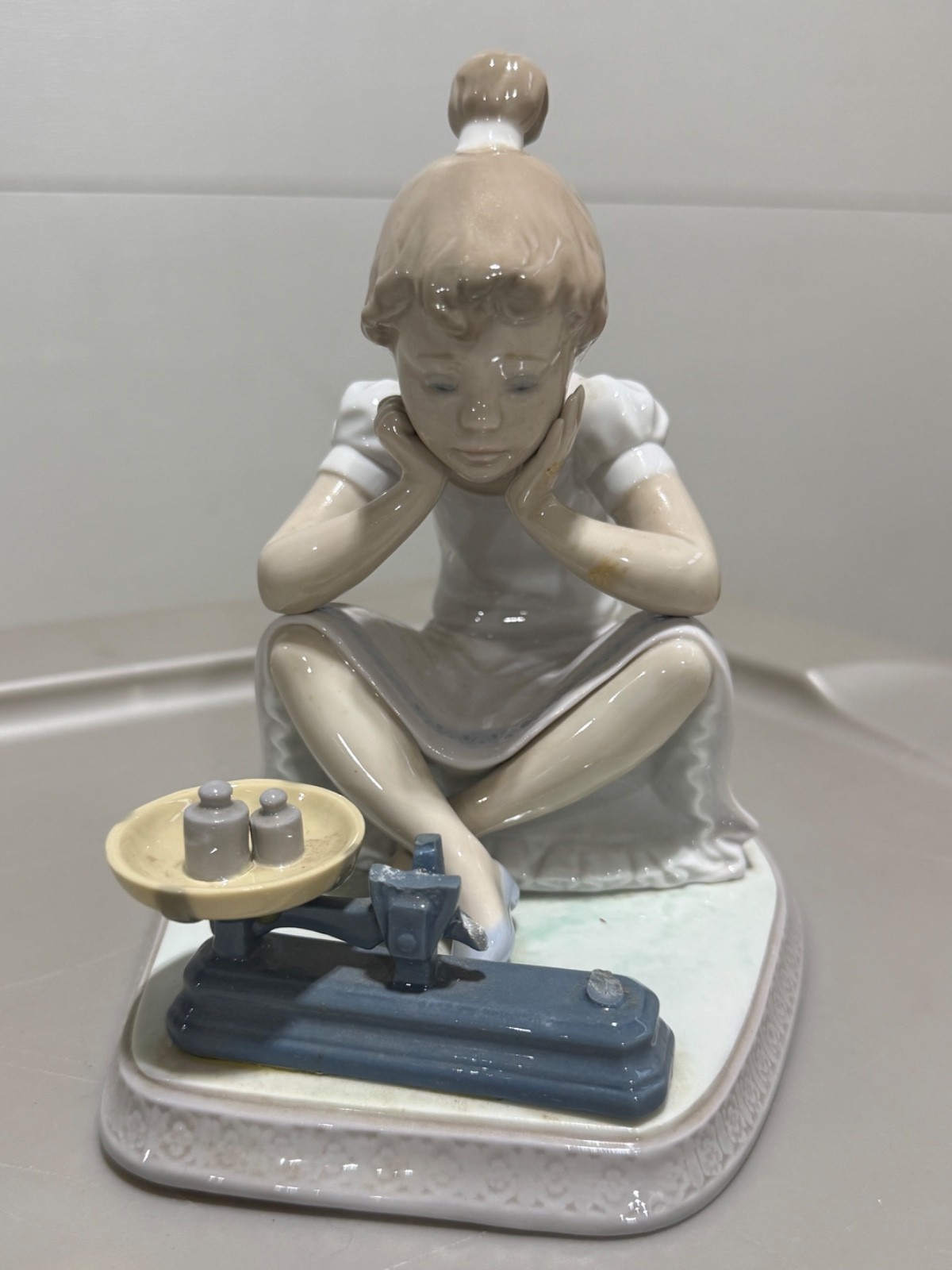 Vtg Lladro Girl With Kitten figurine How You’ve Grown Lladro 5474 broken repair