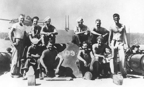 Historic John F Kennedy With WWII Navy Sailors Aboard PT Boat JFK  Photo 5x7
