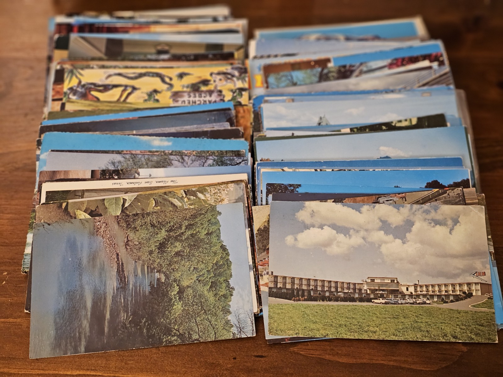 3.5 Lbs Large Lot Vintage Chrome Postcards, Mostly US, 1960s-70s, Travel, Cities 3.5 Lbs Large Lot Vintage Chrome Postcards, Mostly US, 1960s-70s, Travel, Cities