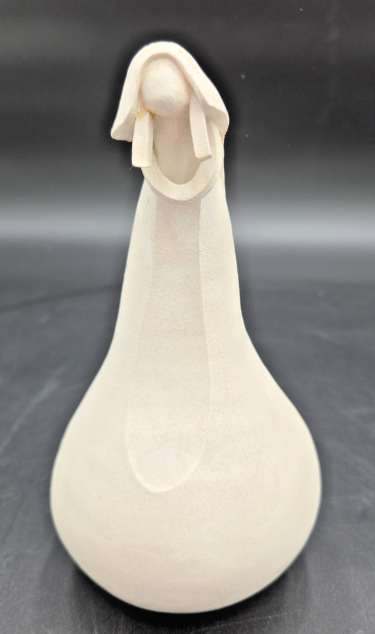 1991 Kim Obrzut Signed Hopi Maiden Pottery Sculpture 6 1/2” Native Art 1991 Kim Obrzut Signed Hopi Maiden Pottery Sculpture 6 1/2” Native Art