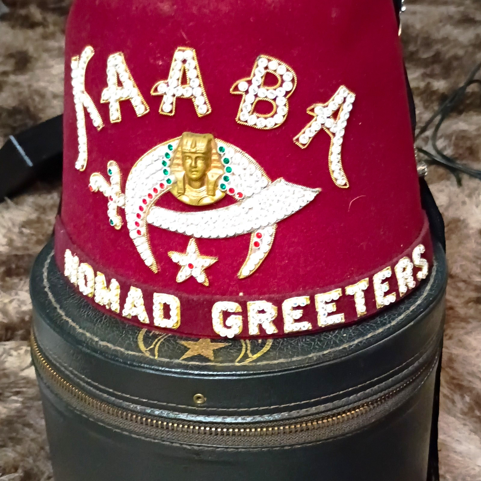 Vintage Kaaba Shriners Jeweled Fez Hat & Case - \ Vintage Kaaba Shriners Jeweled Fez Hat & Case - \
