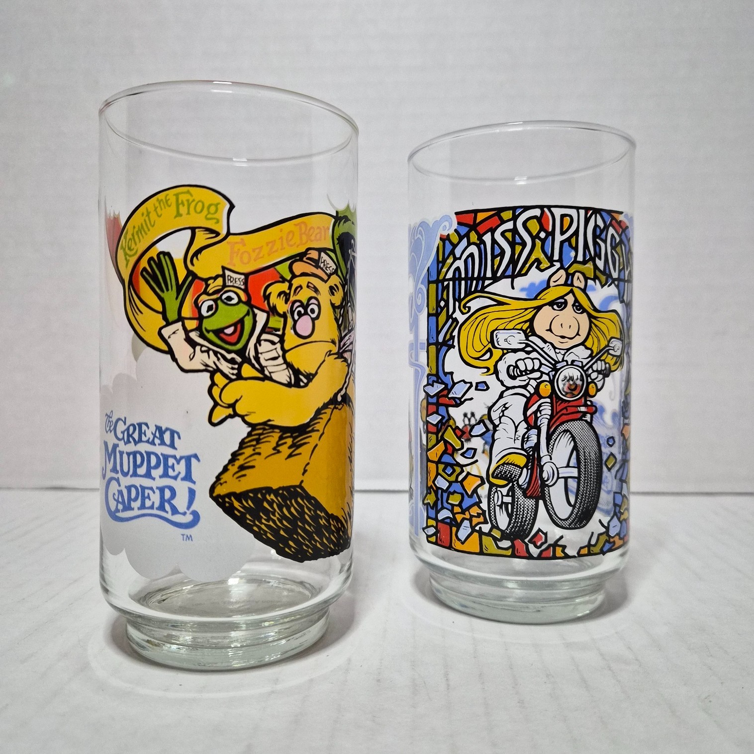 Vintage 1981 Great Muppet Caper Glasses Kermit Miss Piggy McDonalds Set of 2