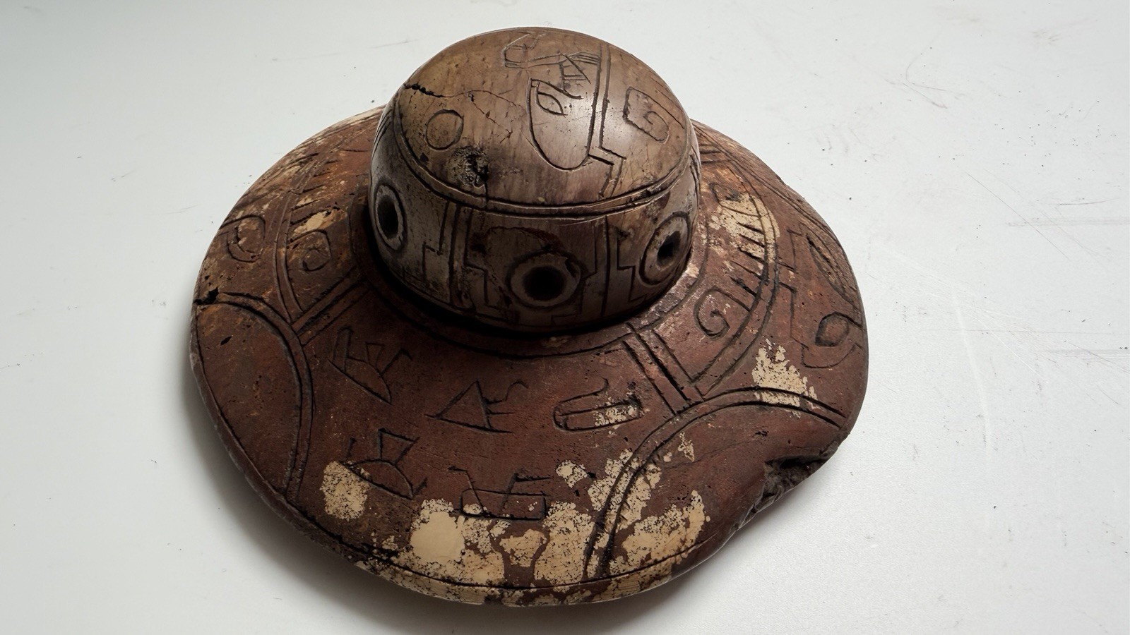 Ojuelos De Jalisco Geopolymer UFO 3PC Aliencarving From Mexico 5.5”